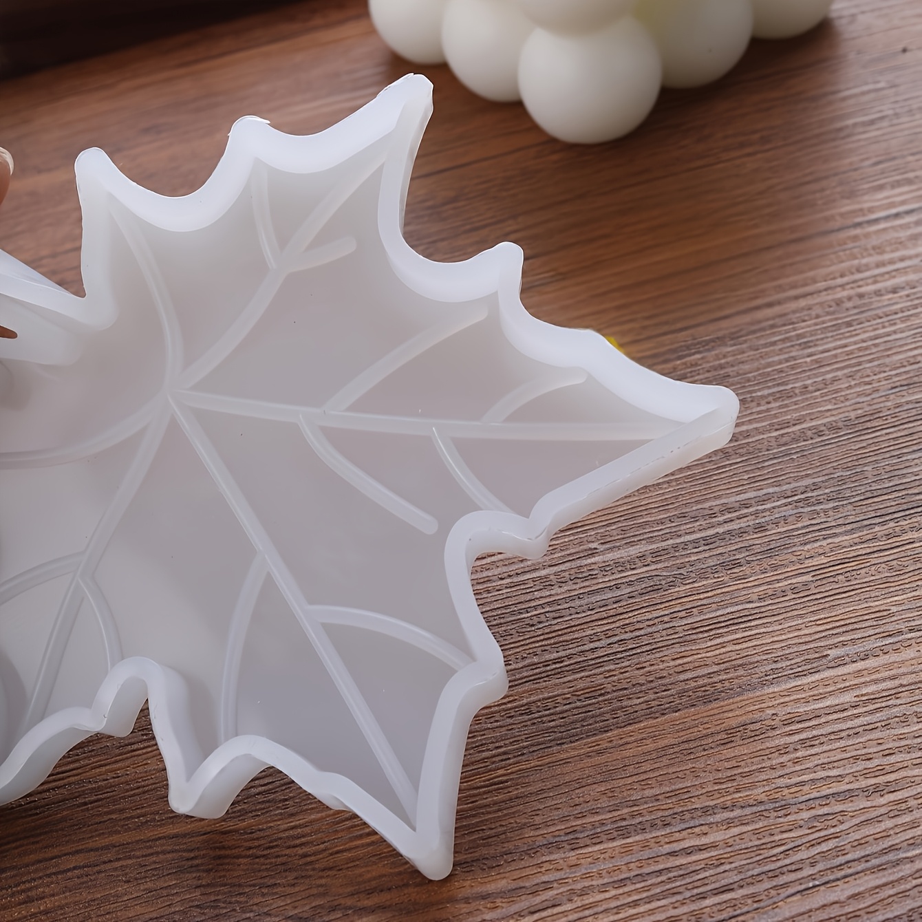 1PC Maple Leaf shaped Silicone - Soap Making Accessories ulasan dan harga